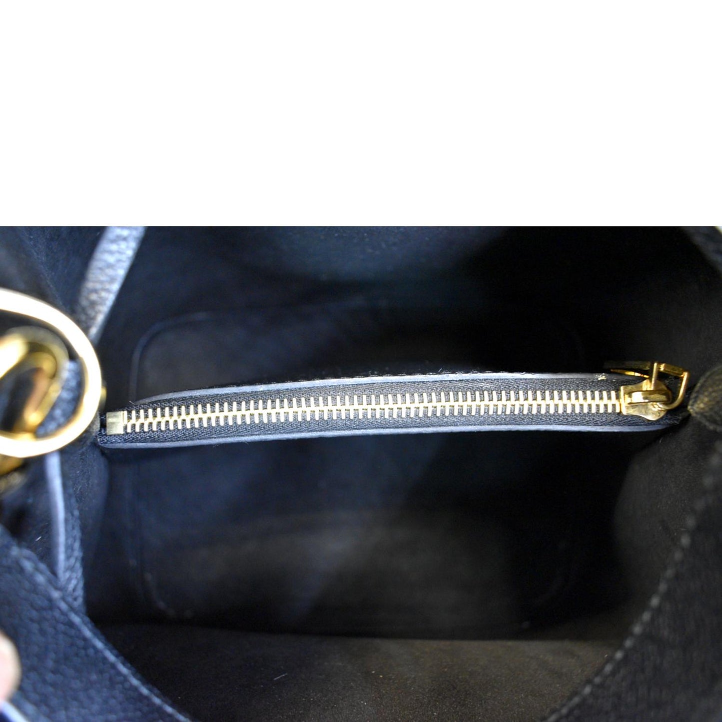 LOUIS VUITTON NeoNoe MM Monogram Empreinte Leather Shoulder Bag Black