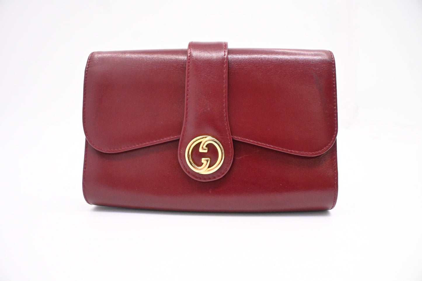 Gucci Clutch in Maroon Leather