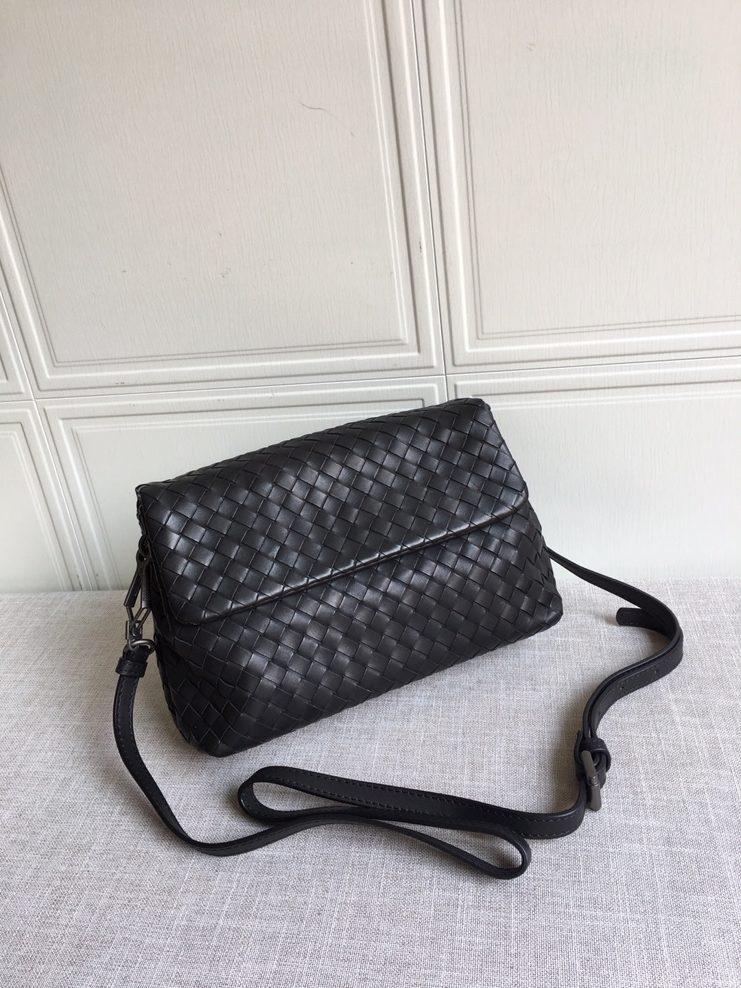 Top Quality Classic Intrecciato Black, For Women, Women’s Bags 8.9in/22.5cm