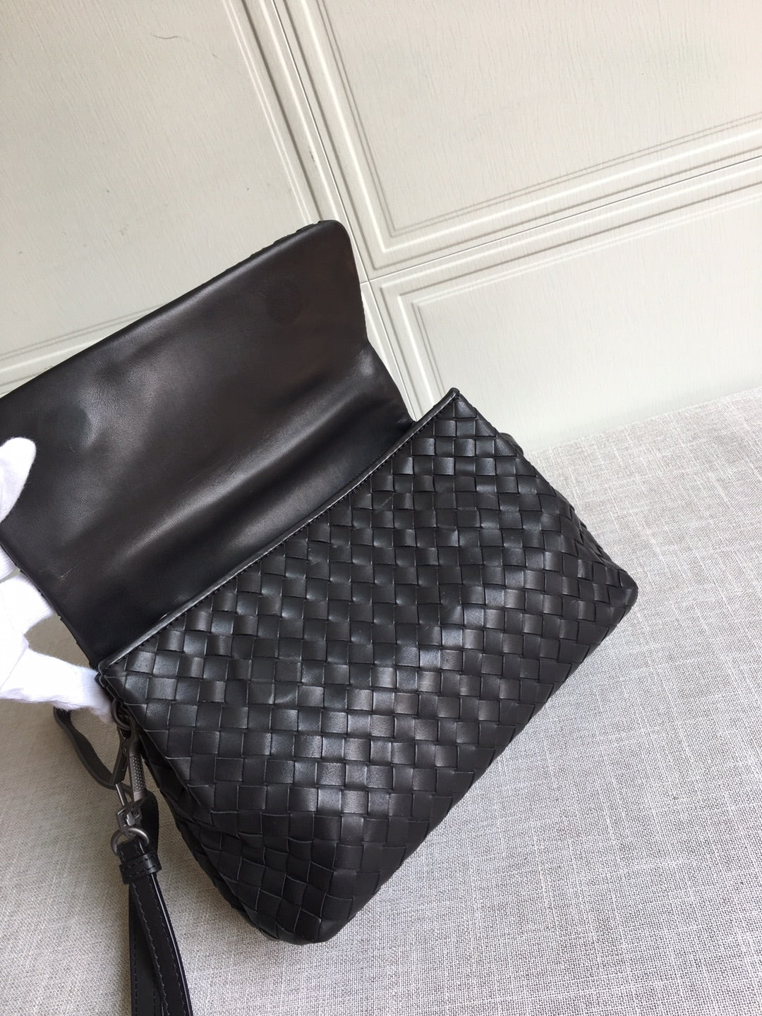 Top Quality Classic Intrecciato Black, For Women, Women’s Bags 8.9in/22.5cm