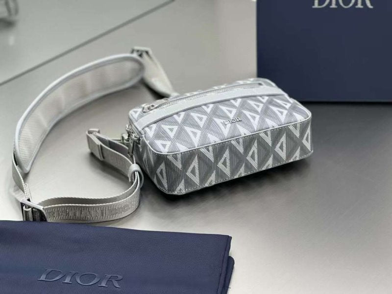 Dior Cross Body Bag BG02387