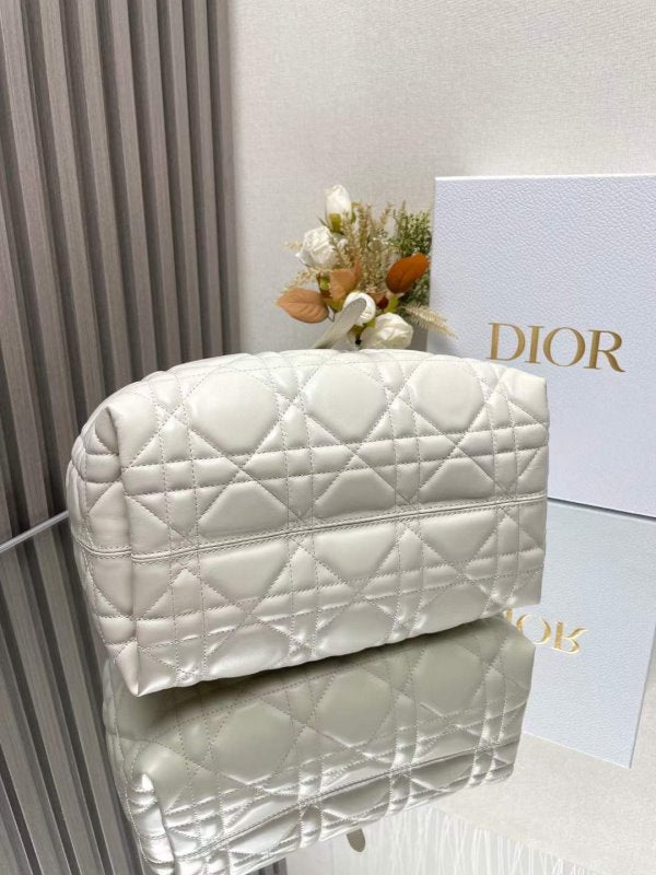 Dior Tojour Hand Bag BG02345