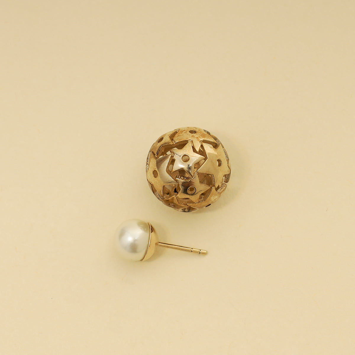 Christian Dior Gold Tone Pearl Star Mise En Dior Tribal Earrings