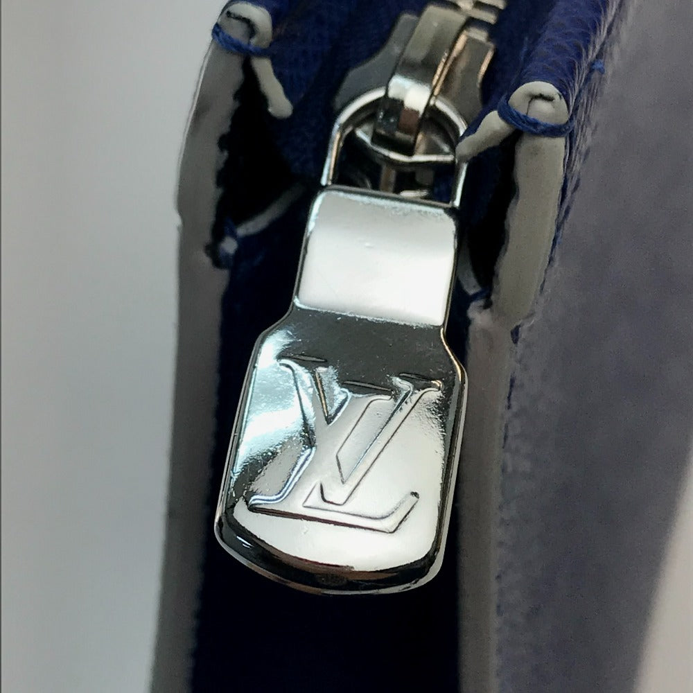 LOUIS VUITTON business bag M30399 Taiga Leather blue Taiga Pochette Voyage MM mens  d