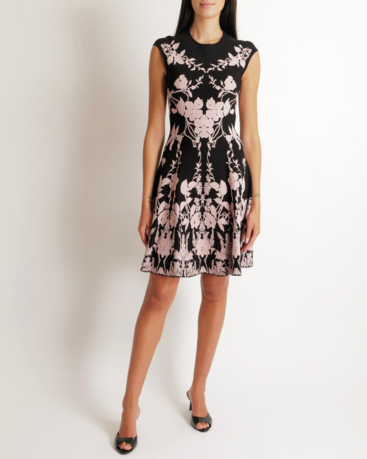 Alexander McQueen Black and Baby Pink Floral Embroidered Mini Sleeveless Dress Size IT 40 (UK 8)