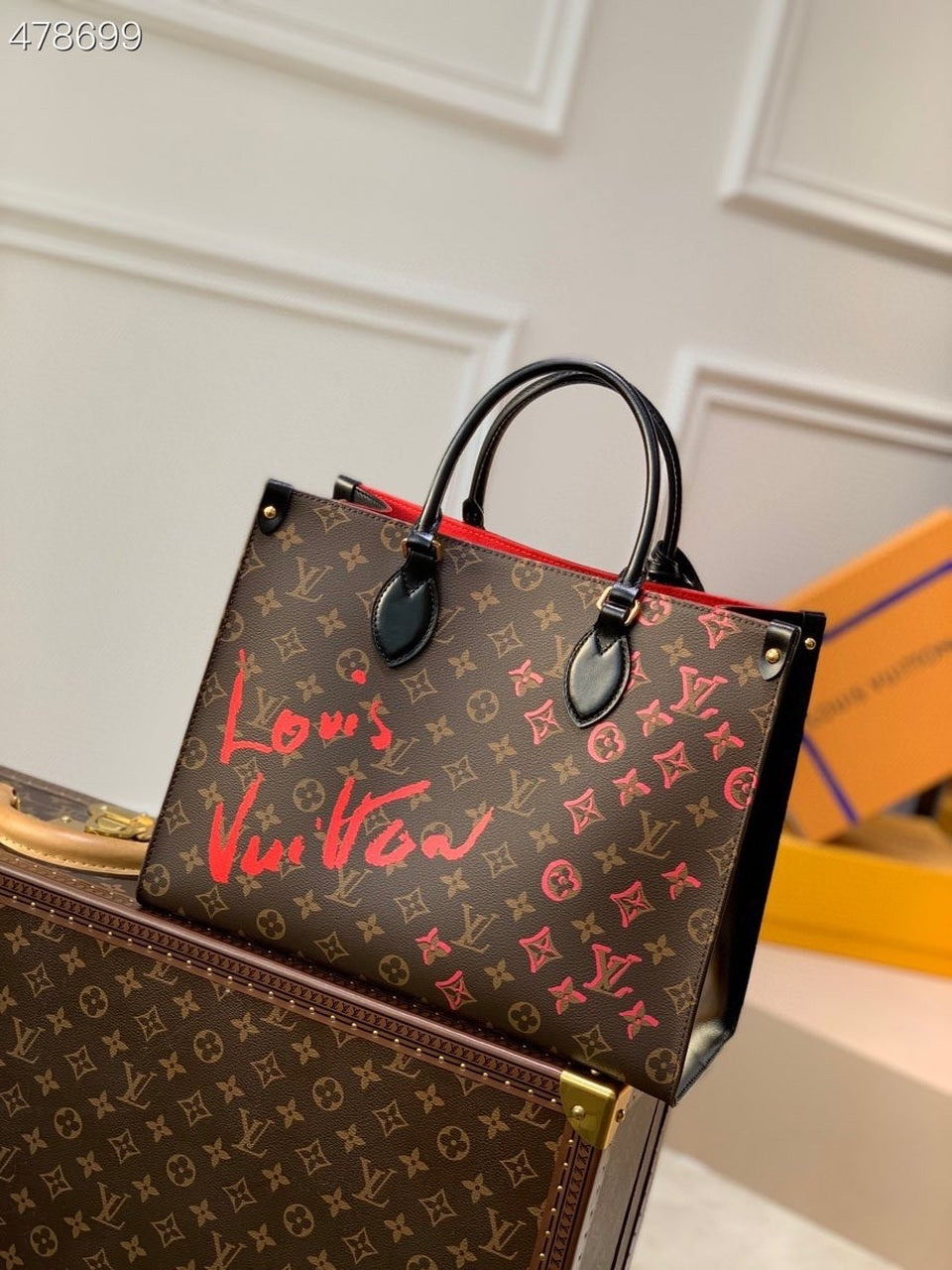 Top Quality Onthego MM Fall In Love Monogram Canvas For Women, Womens Handbags, Shoulder Bags 13.8in/35cm Top Quality M45888