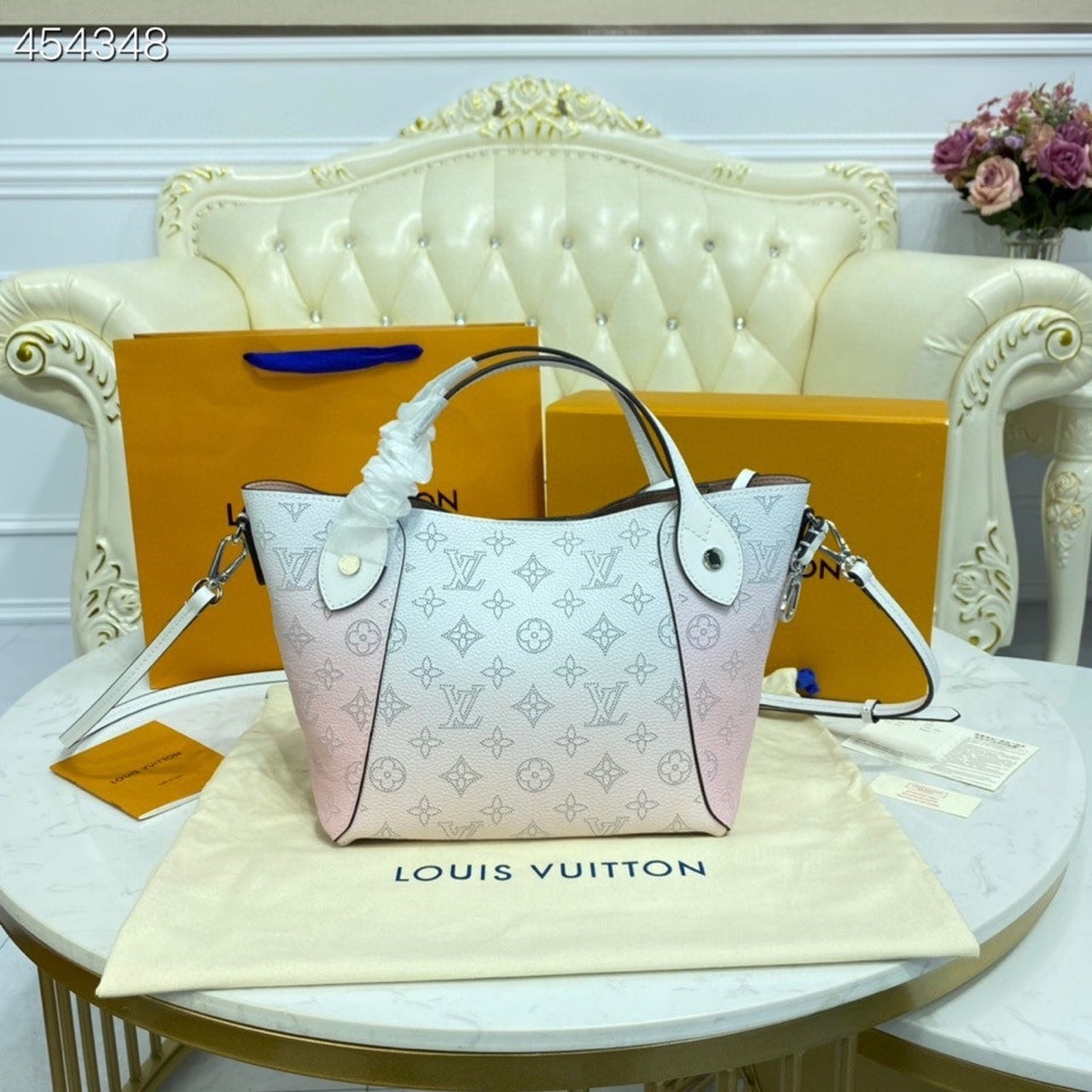 Top Quality Hina PM Bag 22cm Mahina Calfskin Leather Spring/Summer Collection M57858 GraTop Qualityent Pink