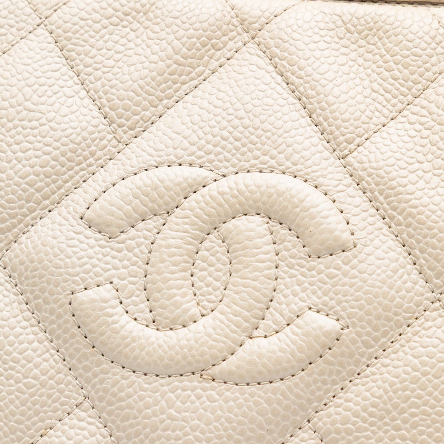 White Chanel CC Quilted Caviar Crossbody