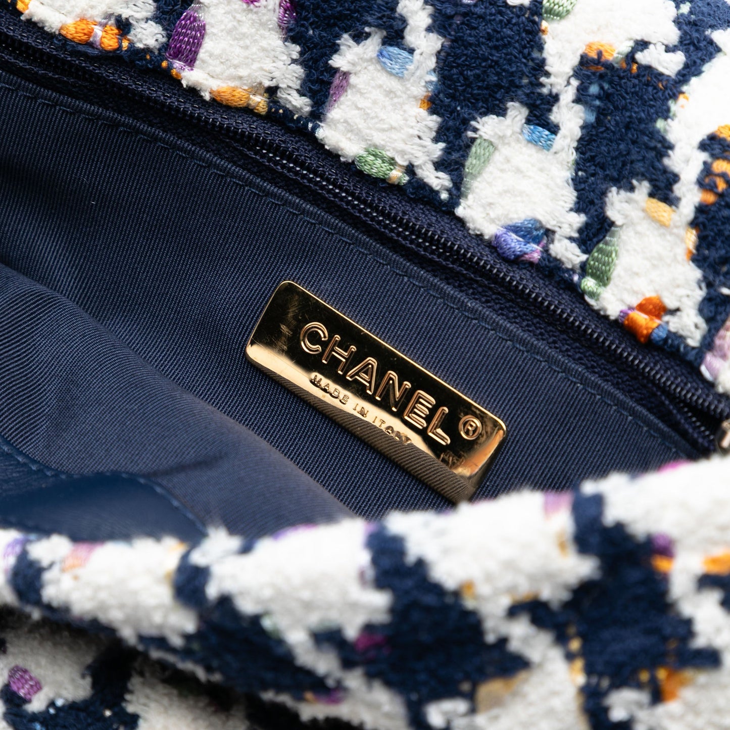 Blue Chanel Medium Houndstooth Tweed 19 Flap Satchel