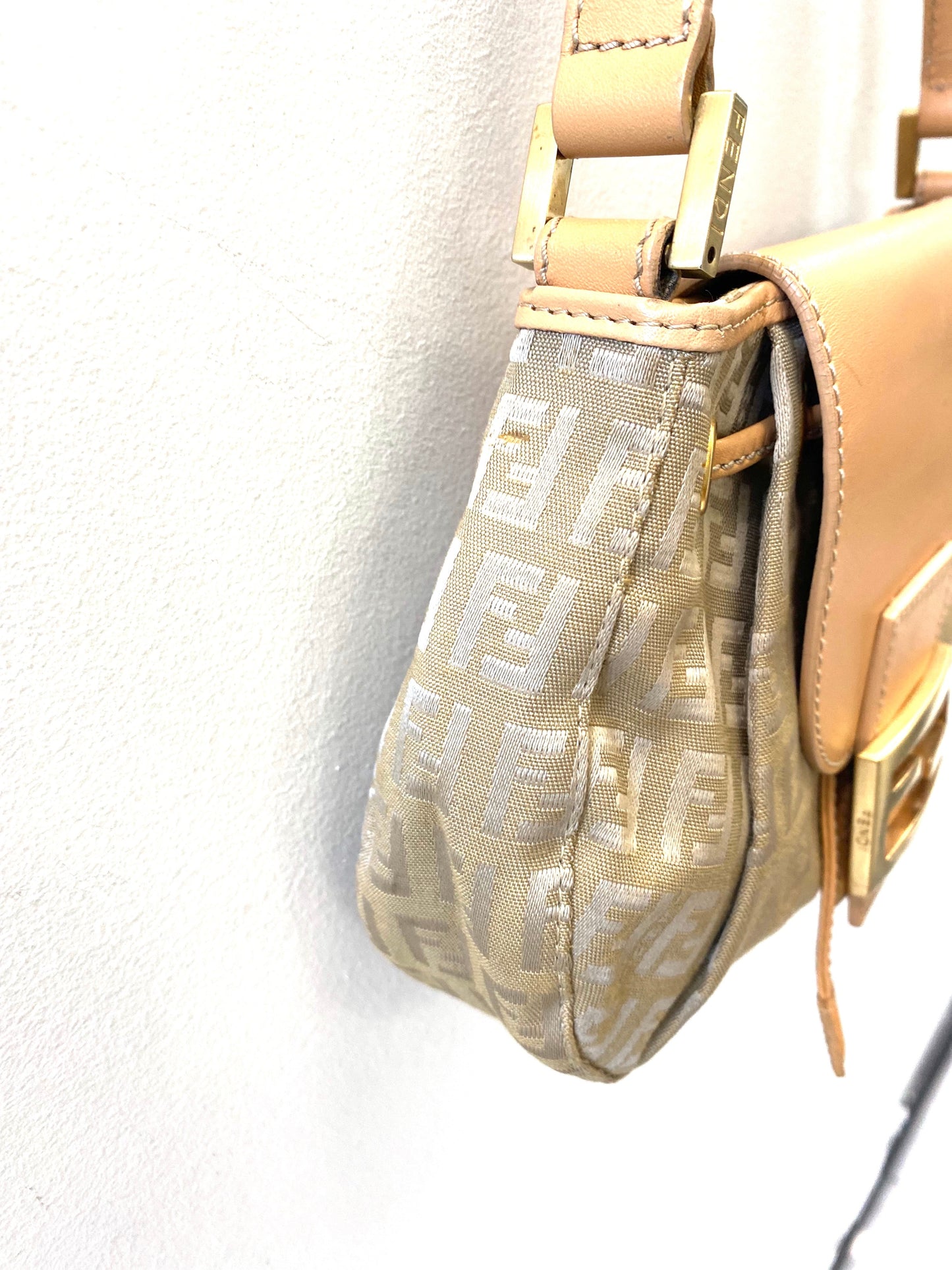 FENDI ZUCCHINO   SATCHEL BAG