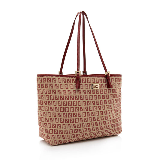 Fendi Zucchino Roll Tote (SHF-oTfht9)