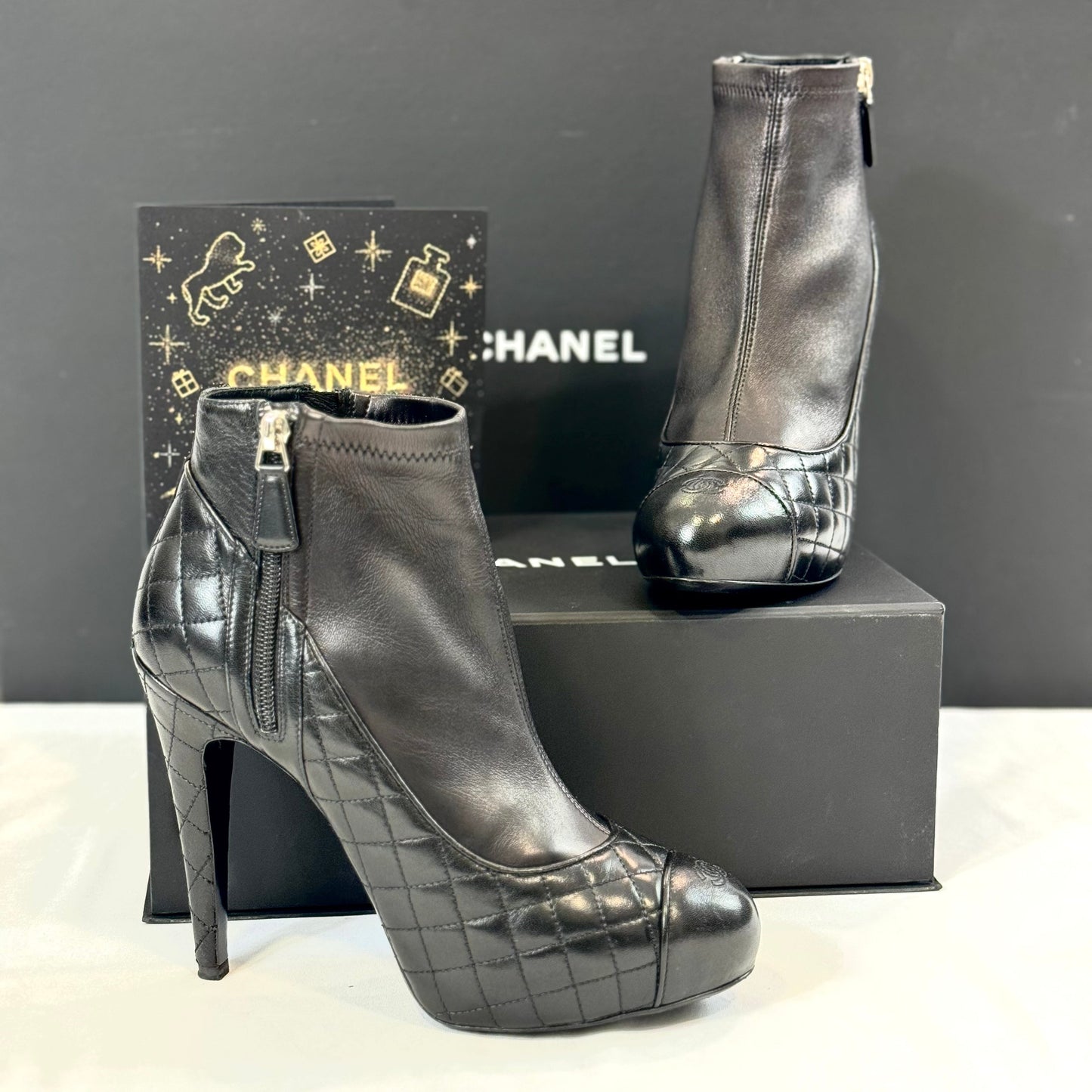 Chanel - Bottines T.40,5
