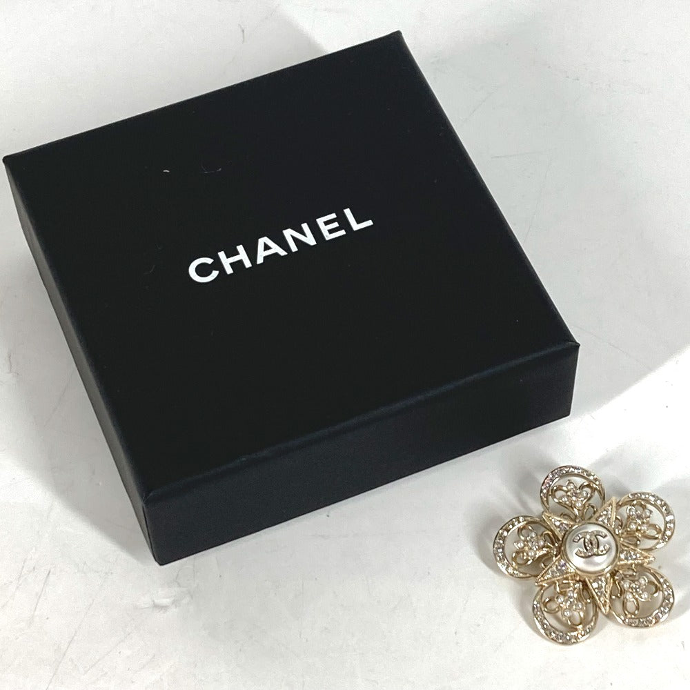 CHANEL Brooch ABC098 metal gold Rhinestone faux pearl C23K logo COCO Mark Women  d