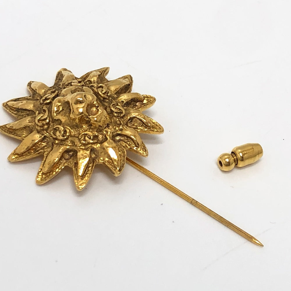 CHANEL Brooch metal gold   Lion Women