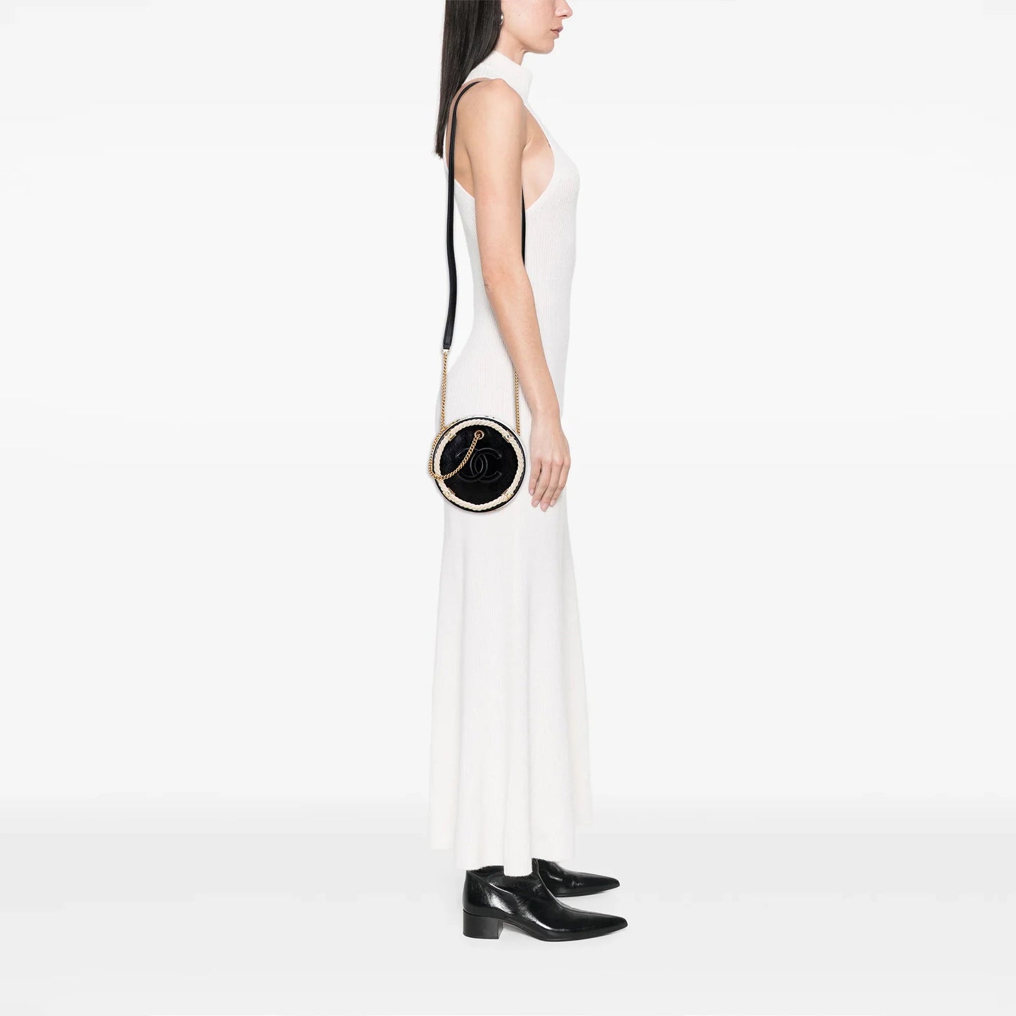 Black Chanel Crumpled Calfskin En Vogue Round Bag Satchel