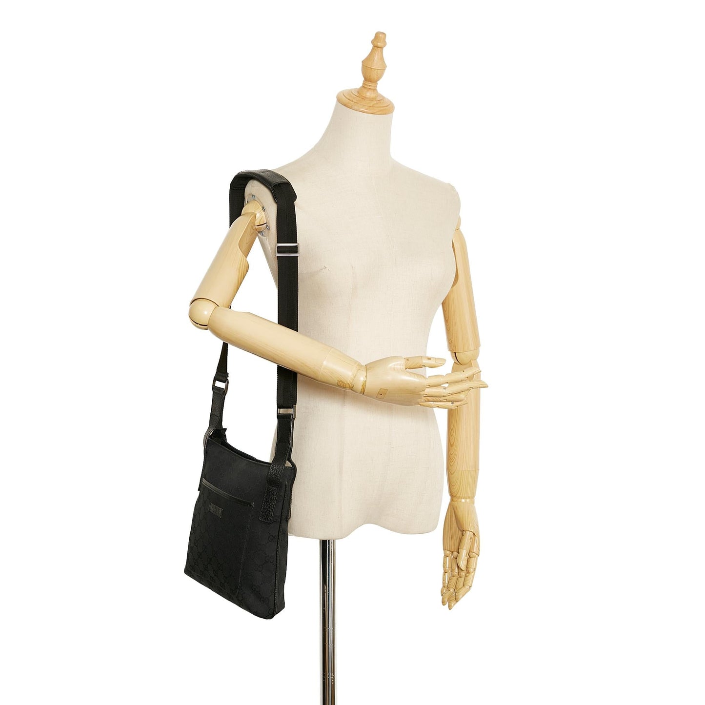 Gucci GG Canvas Crossbody (SHG-TeWX8t)