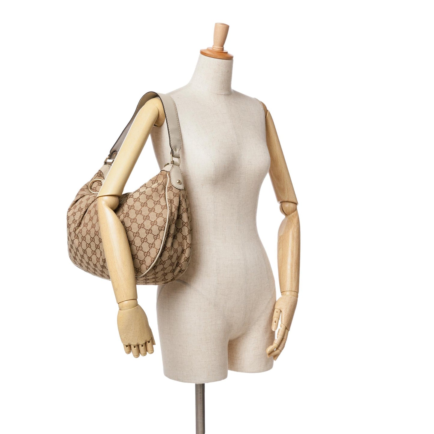 Gucci GG Canvas Sukey Shoulder Bag (SHG-iH53wW)