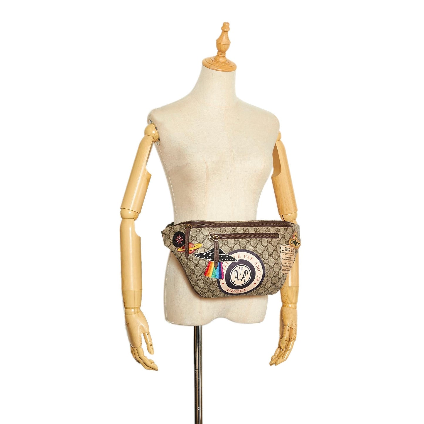 Gucci GG Supreme Courrier Belt Bag (SHG-08oSWk)