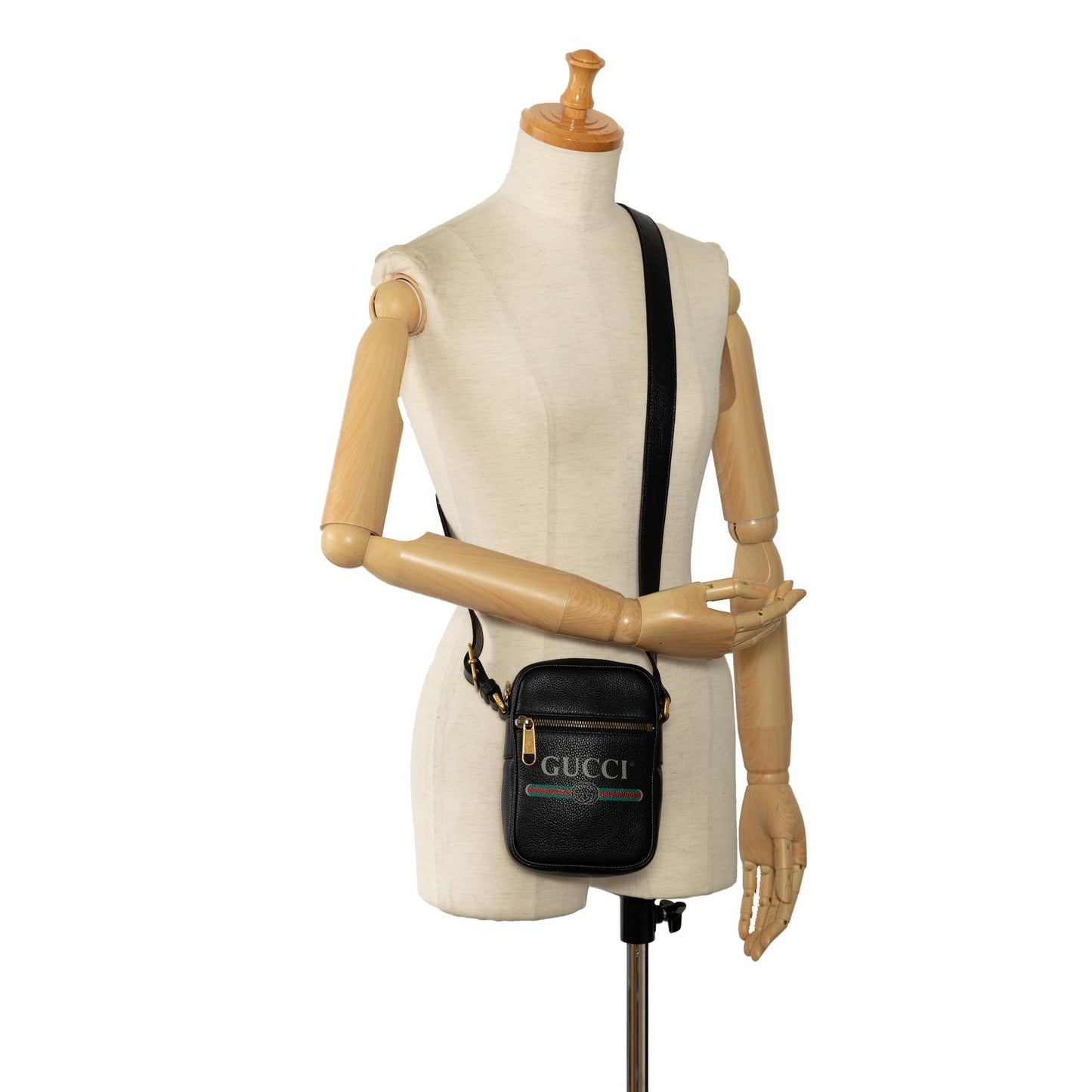 Gucci Gucci Logo Crossbody (SHG-nlCKcB)