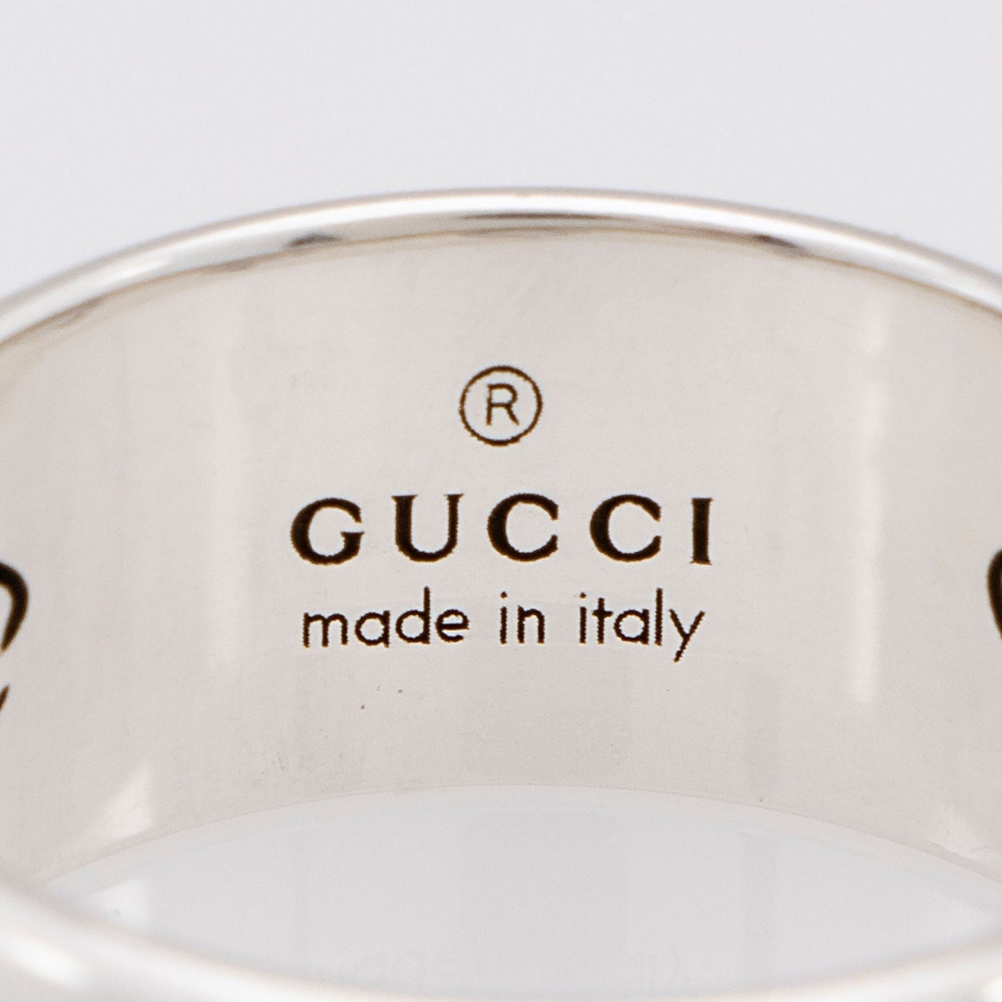 Gucci Sterling Silver Blind For Love Ring - Size 8