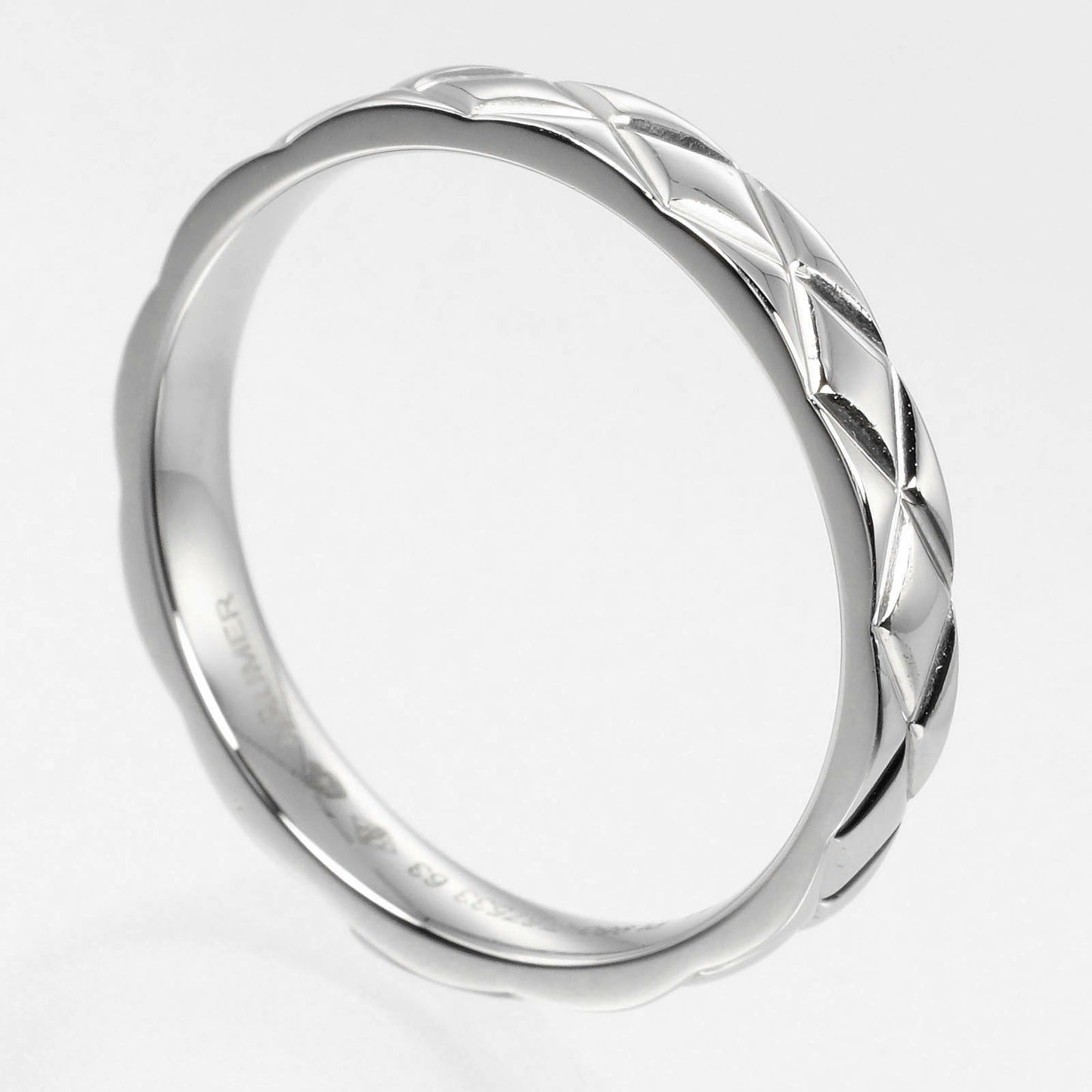 Chanel Matelassé Pt950 Platinum Ring