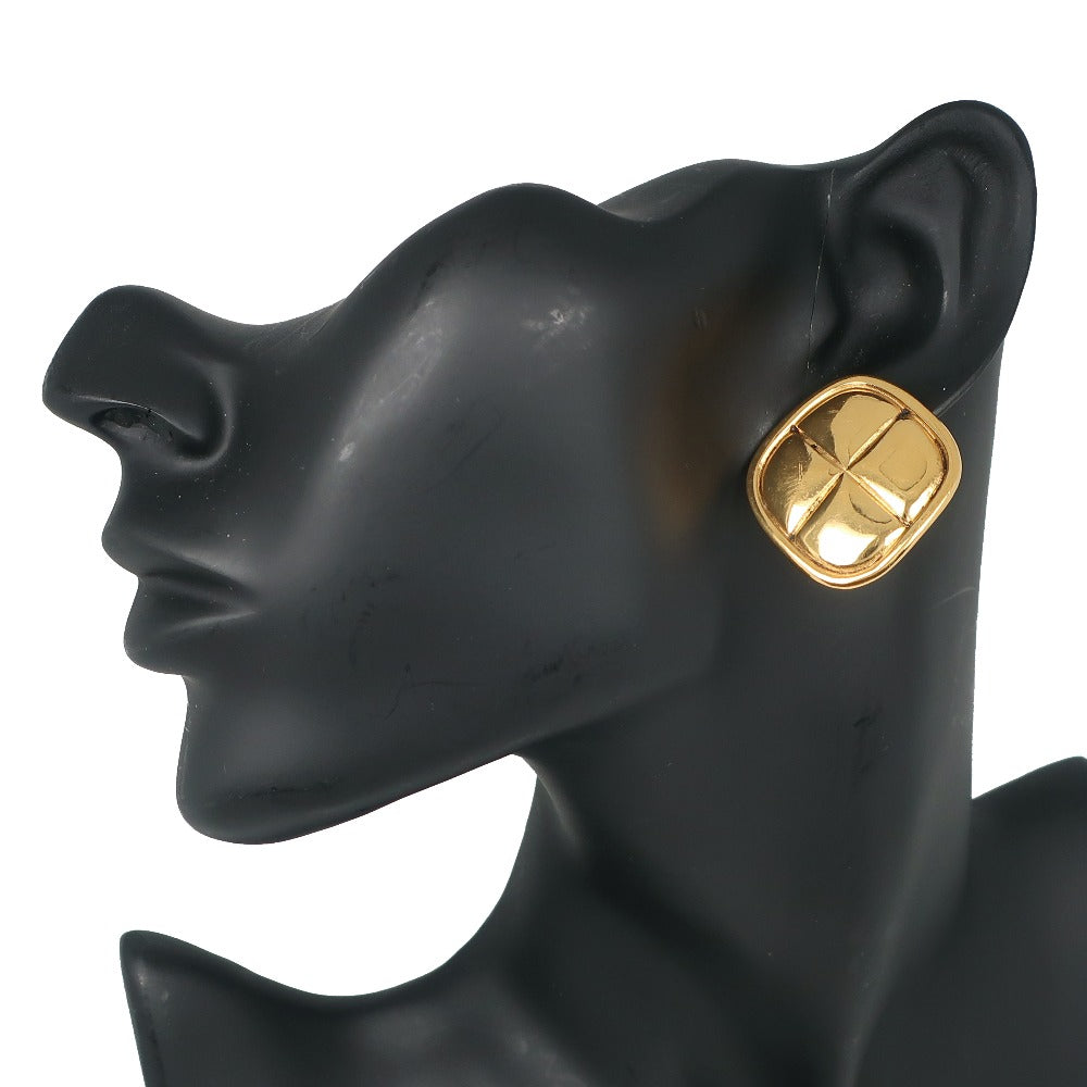 CHANEL Earring Plated Gold gold   Matrasse Rhombus Women