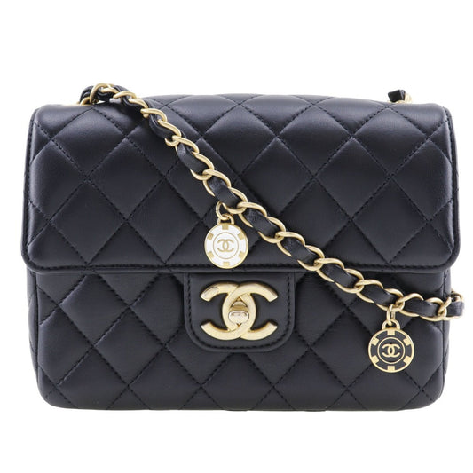 CHANEL Shoulder Bag Calfskin black ChainShoulder Matrasse