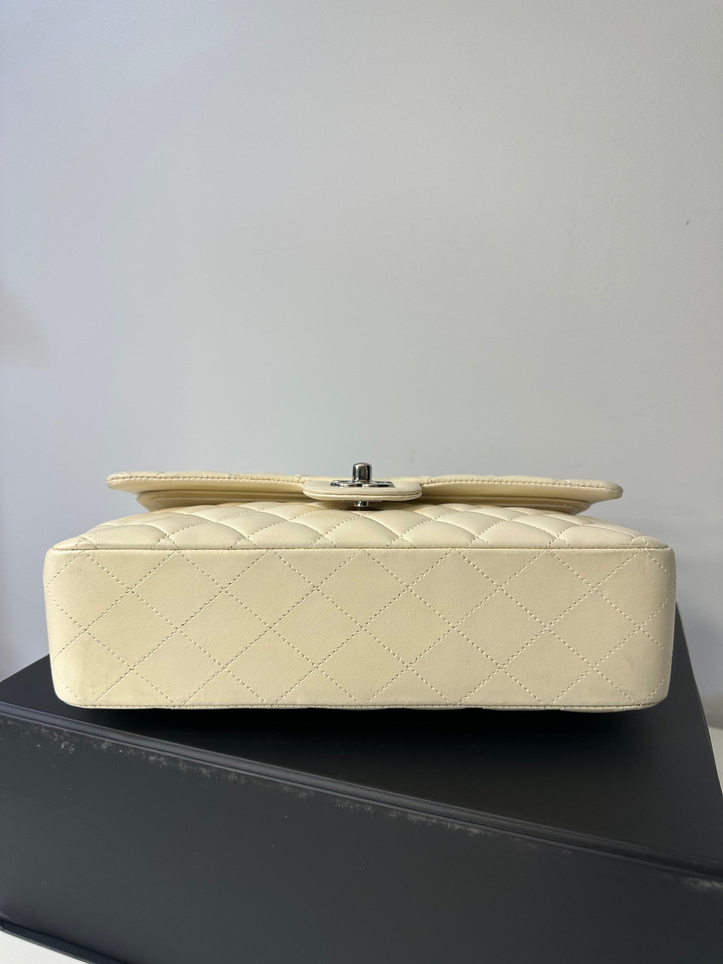 Chanel - Sac Timeless