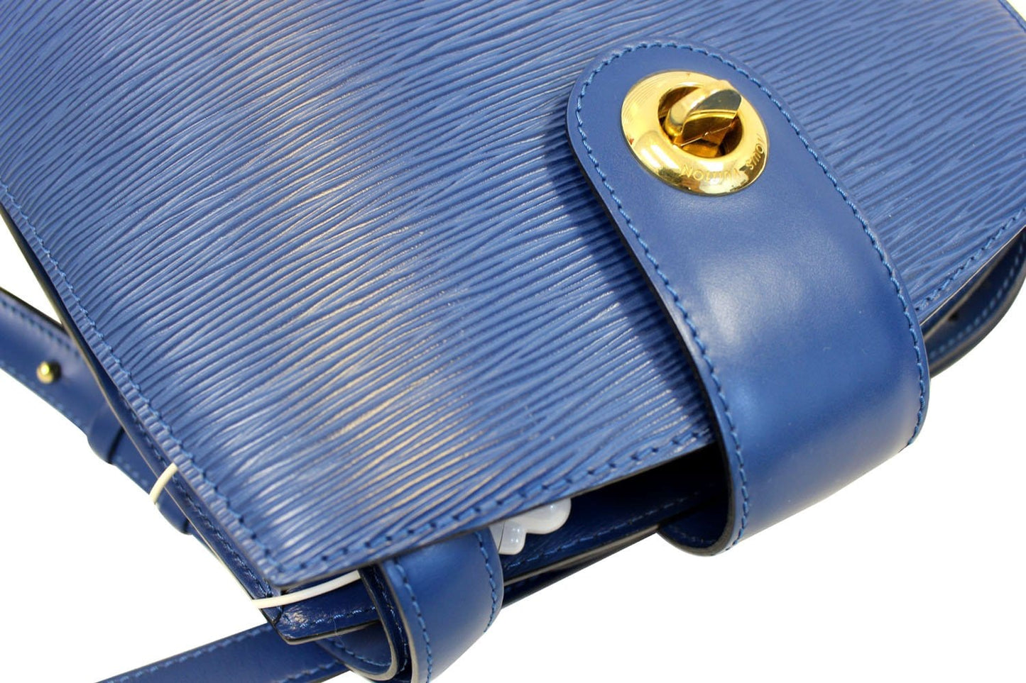 LOUIS VUITTON Shoulder Bag  Epi Leather Cluny Blue