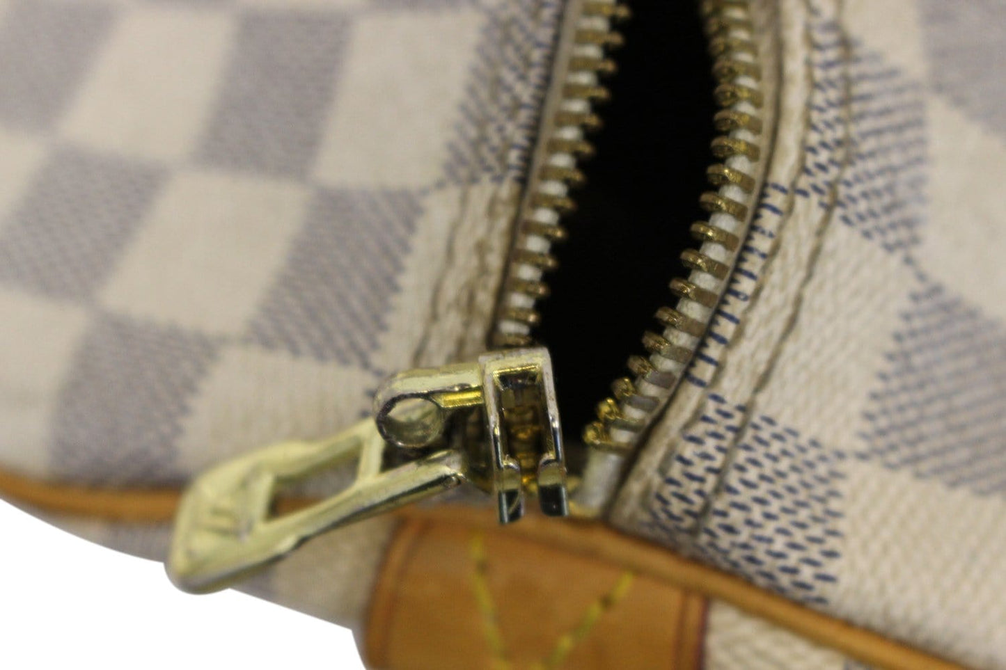 LOUIS VUITTON Damier Azur Keepall 50 Travel Bag