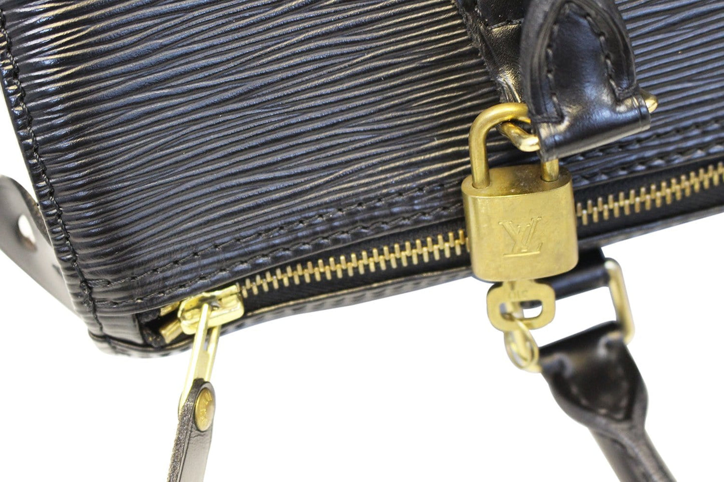 LOUIS VUITTON Speedy 30  Epi Leather Black  Satchel Bag