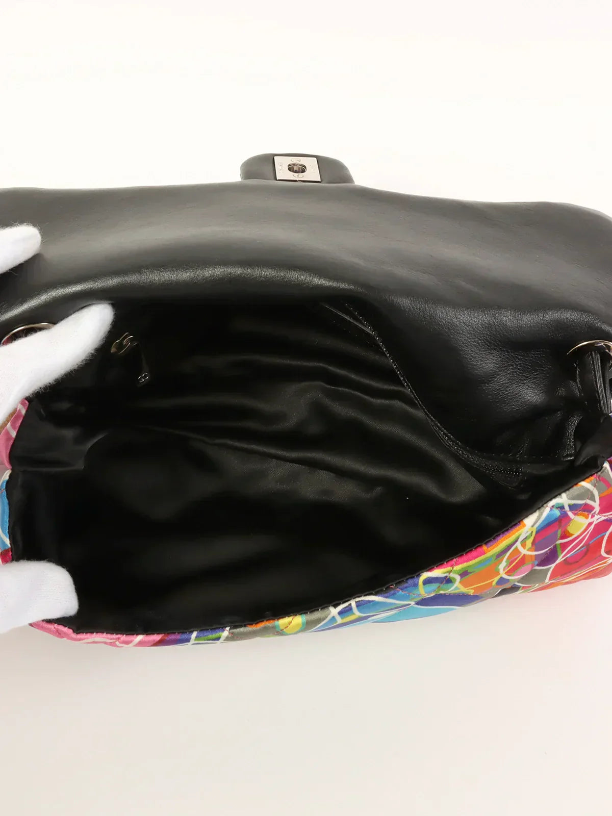 CHANEL Around 2007 Made Silk Satin Turn-Lock Chain Bag Multi