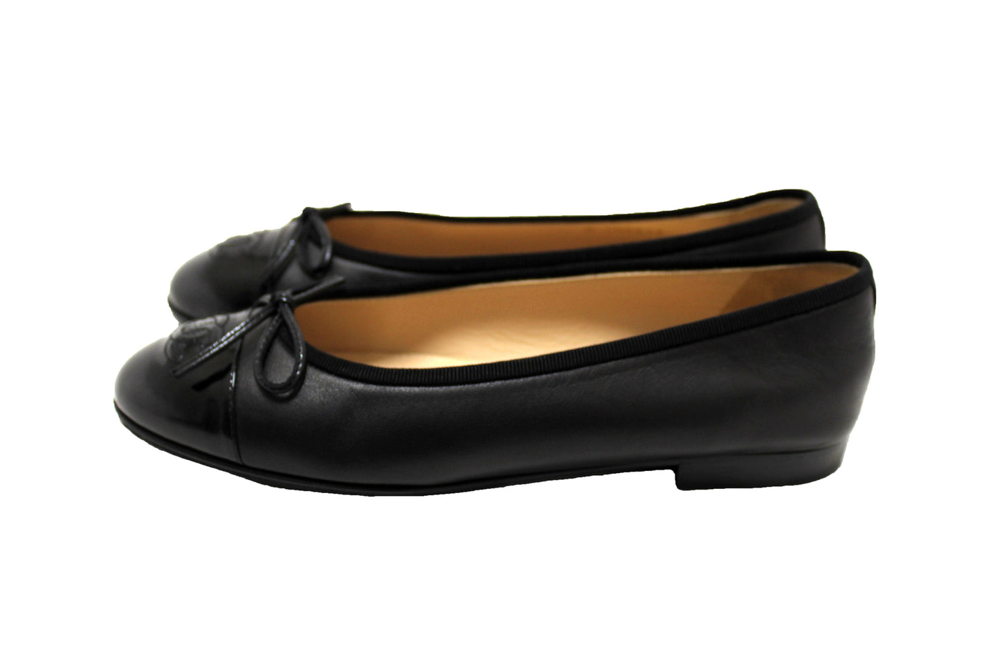 Chanel Black Lambskin & Patent Calfskin Ballet Flats Size
