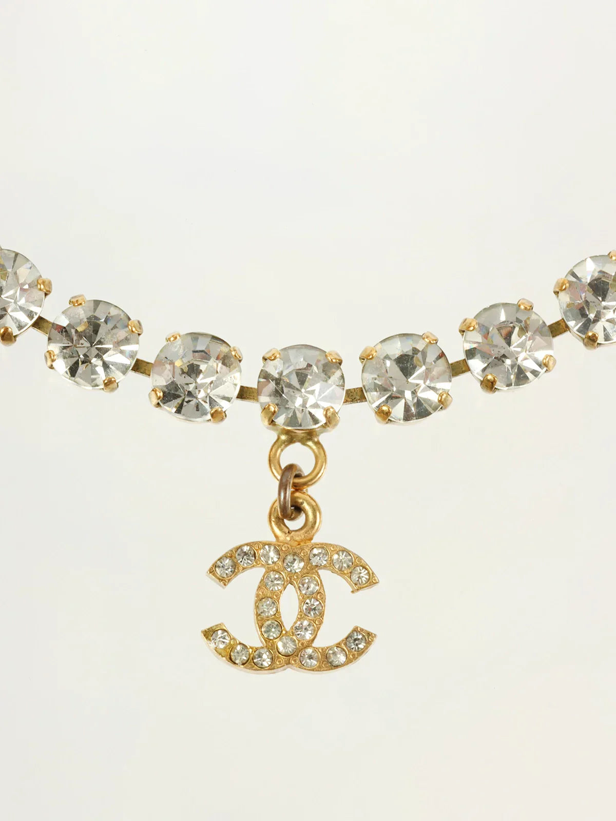 CHANEL 1995 Made Rhinestone Cc Mark Swing Necklace Gold