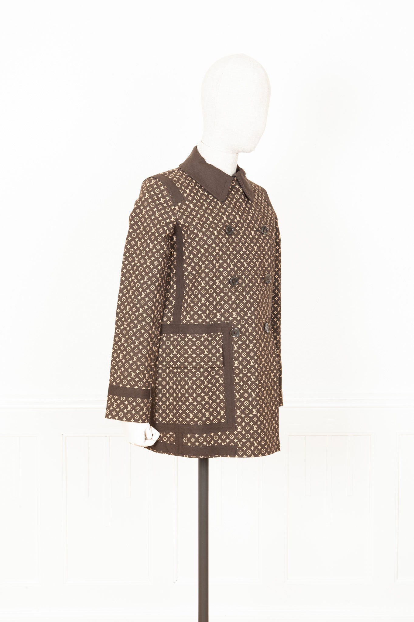 LOUIS VUITTON Macintosh Rain Coat MNG