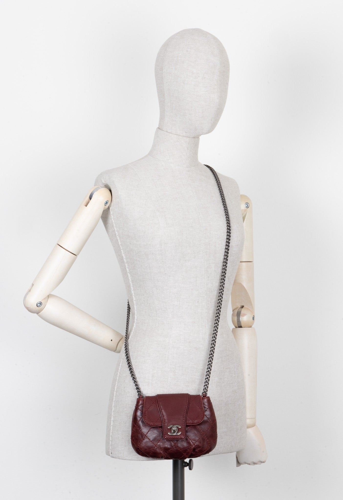 CHANEL Mini Bubble Bag Leather Bordeaux