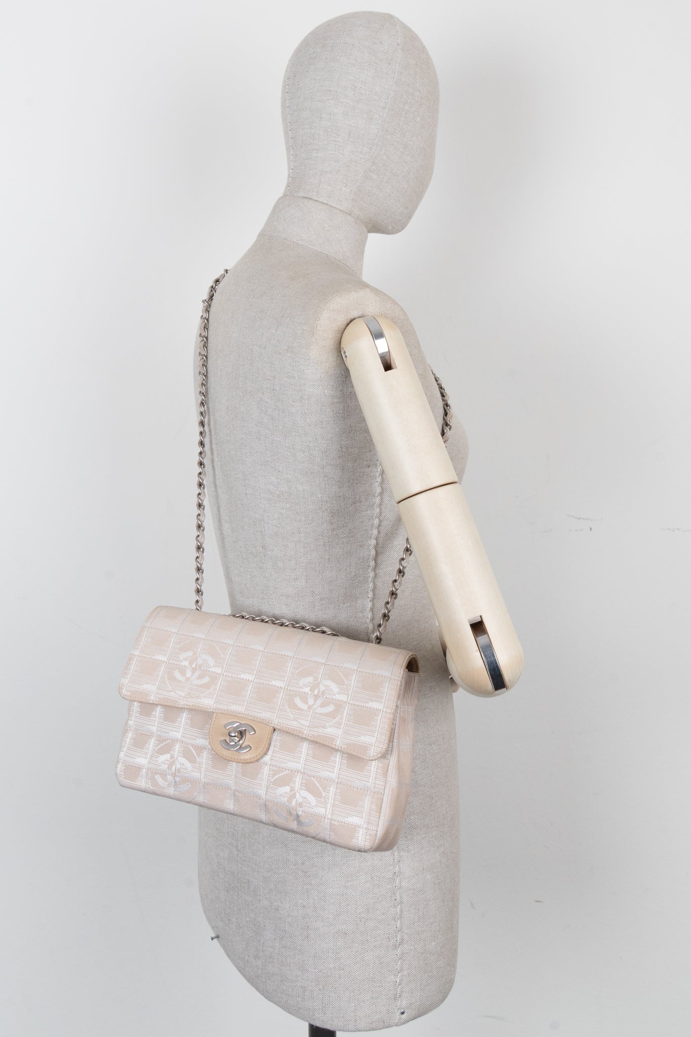 CHANEL Single Flap Bag CC Canvas Beige