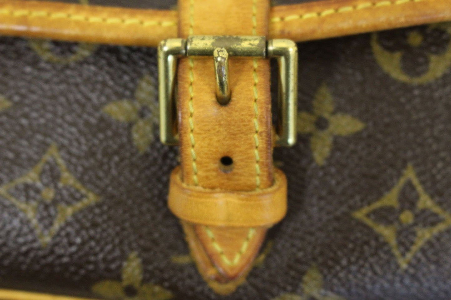 LOUIS VUITTON Messenger Bag  Monogram Canvas Sologne
