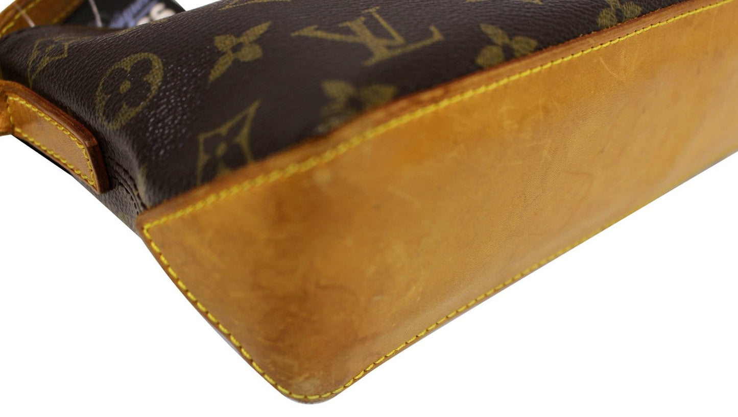 LOUIS VUITTON  Monogram Trotteur Crossbody Bag