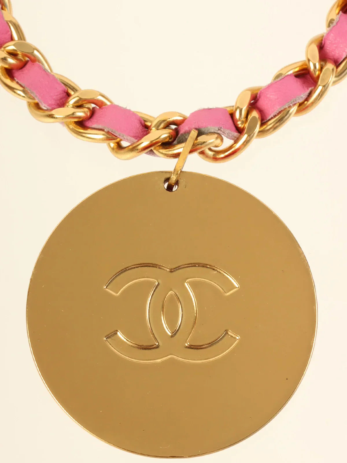 CHANEL 2001 Made Round Cc Mark Plate Chain Braclet Gold/Pink/Red