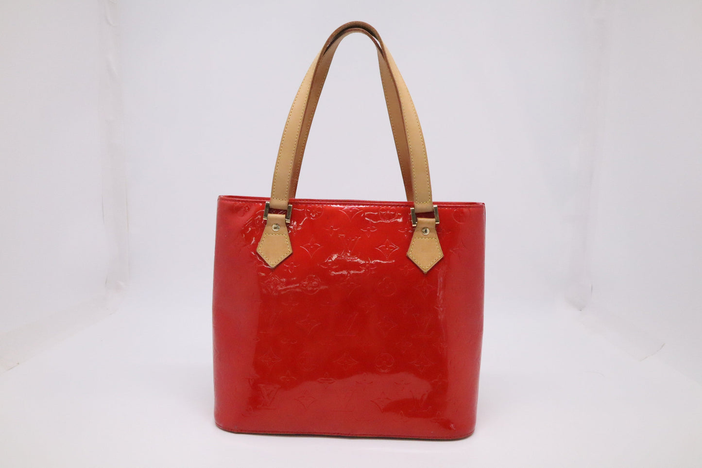 Louis Vuitton Huston Shoulder Bag in Rouge Grenadine Vernis Leather