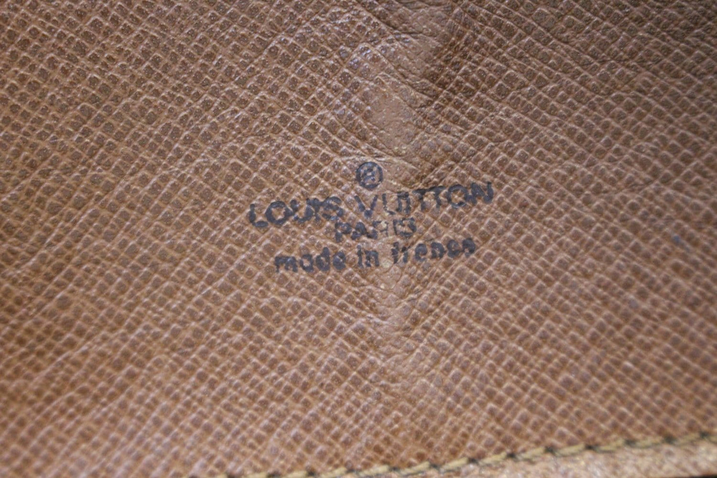 LOUIS VUITTON Monogram Canvas Saint Cloud GM Shoulder Bag
