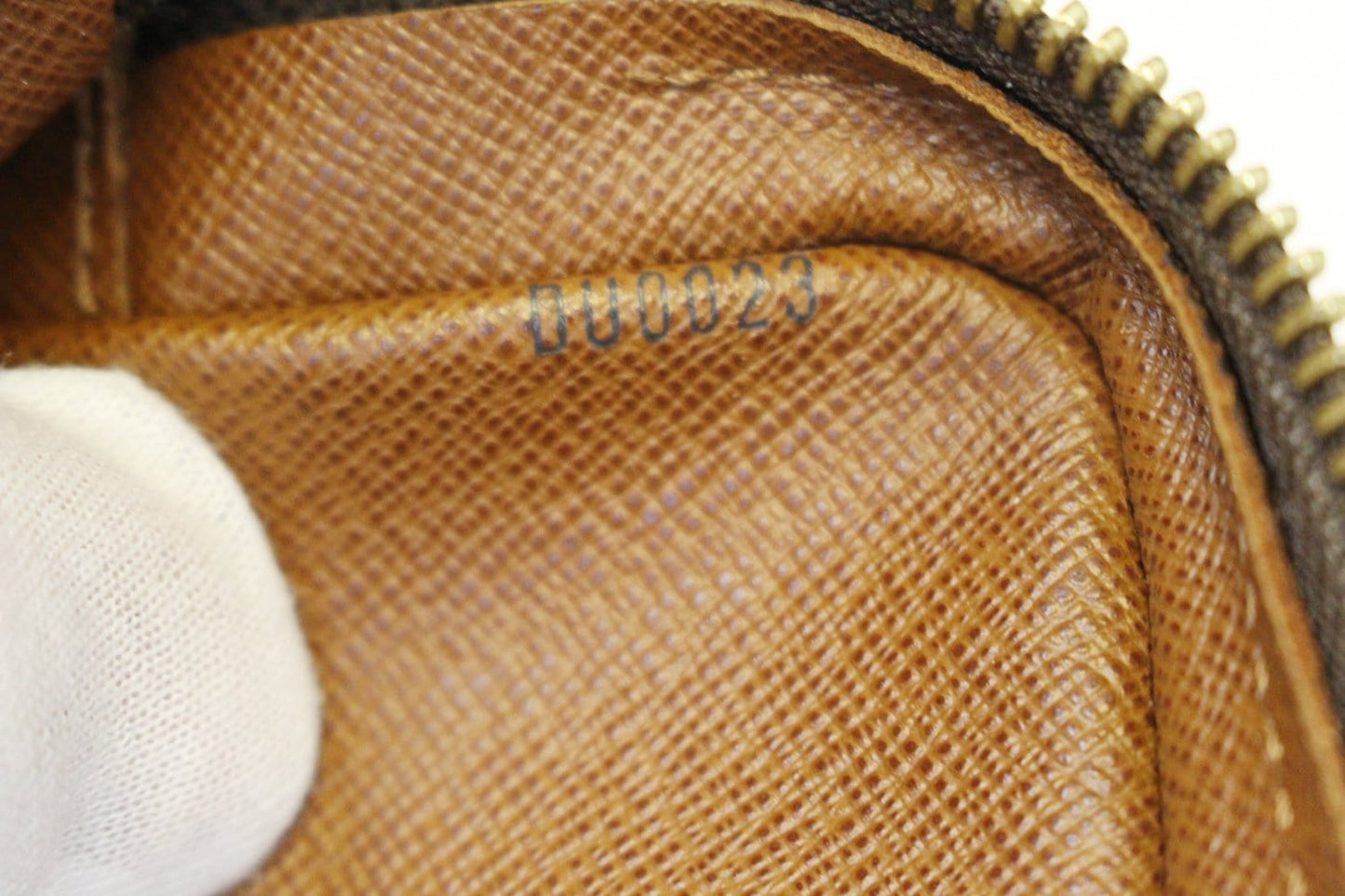 LOUIS VUITTON Monogram Pochette Marly Bandouliere Crossbody Bag