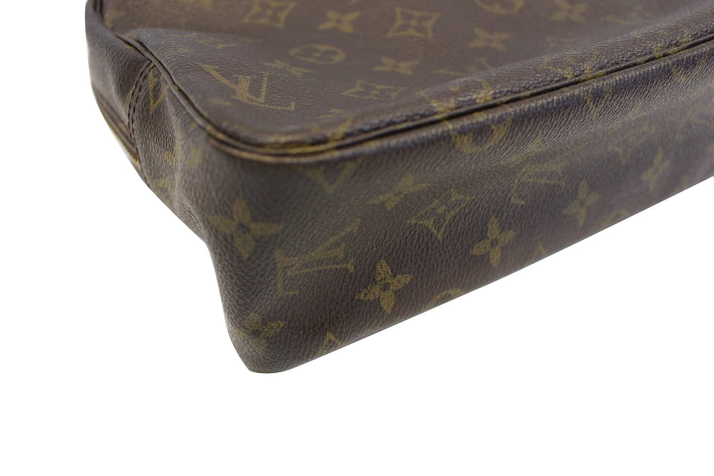 LOUIS VUITTON Monogram Canvas Trousse Toilette 28 Clutch