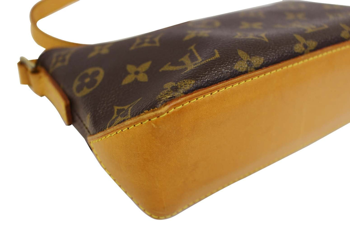 LOUIS VUITTON  BagMonogram Canvas Trotteur Crossbody