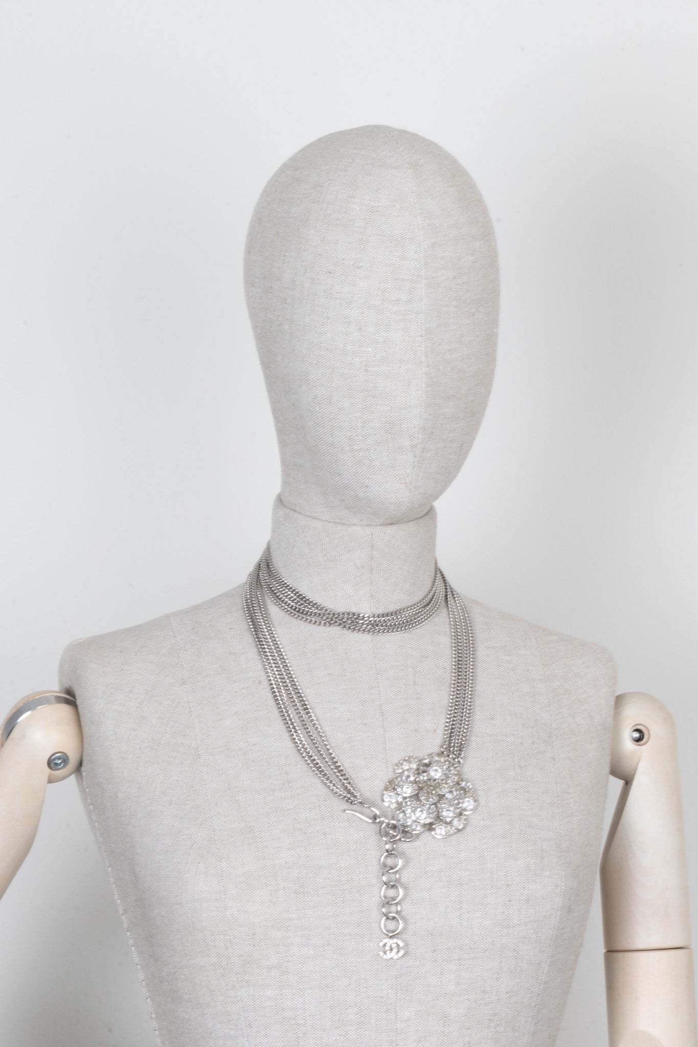 CHANEL 2005 Camelia Crystal Belt Silver