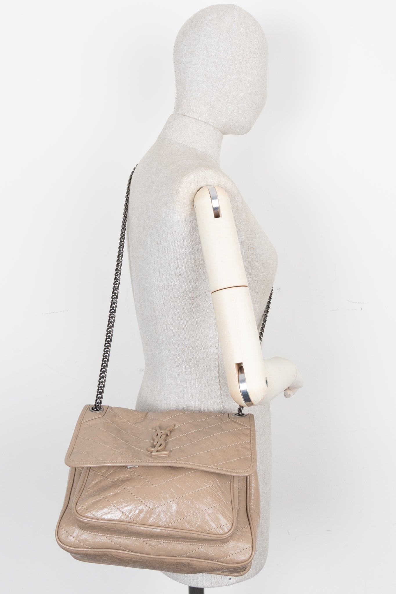SAINT LAURENT Niki Medium Crossbody Bag Tan