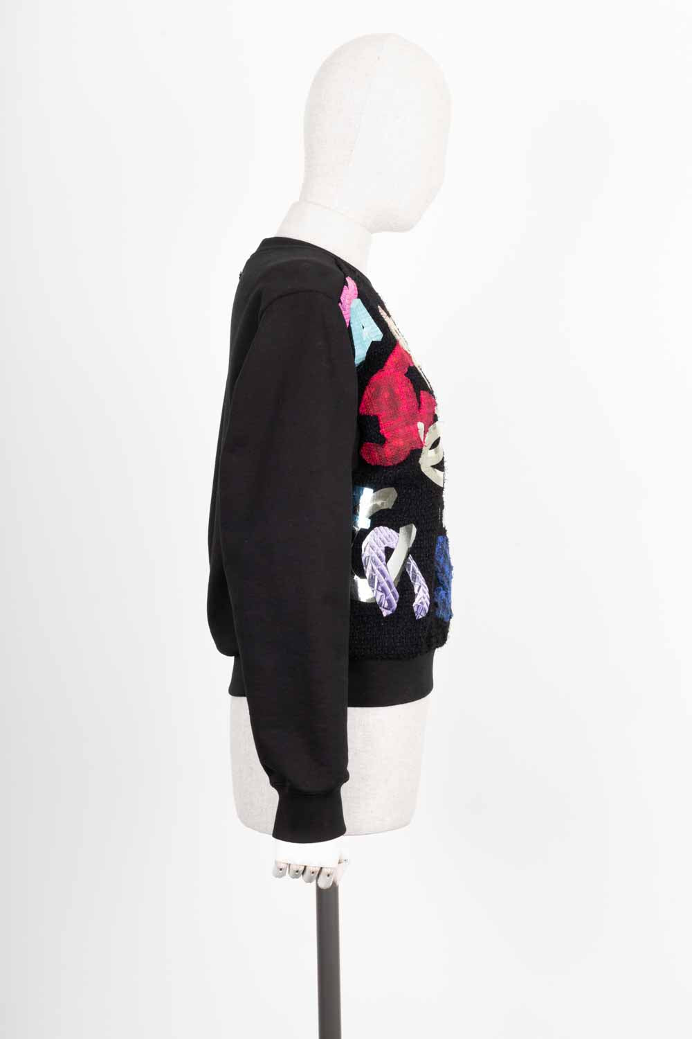 CHANEL CC Logo Top 2022 Tweed Black