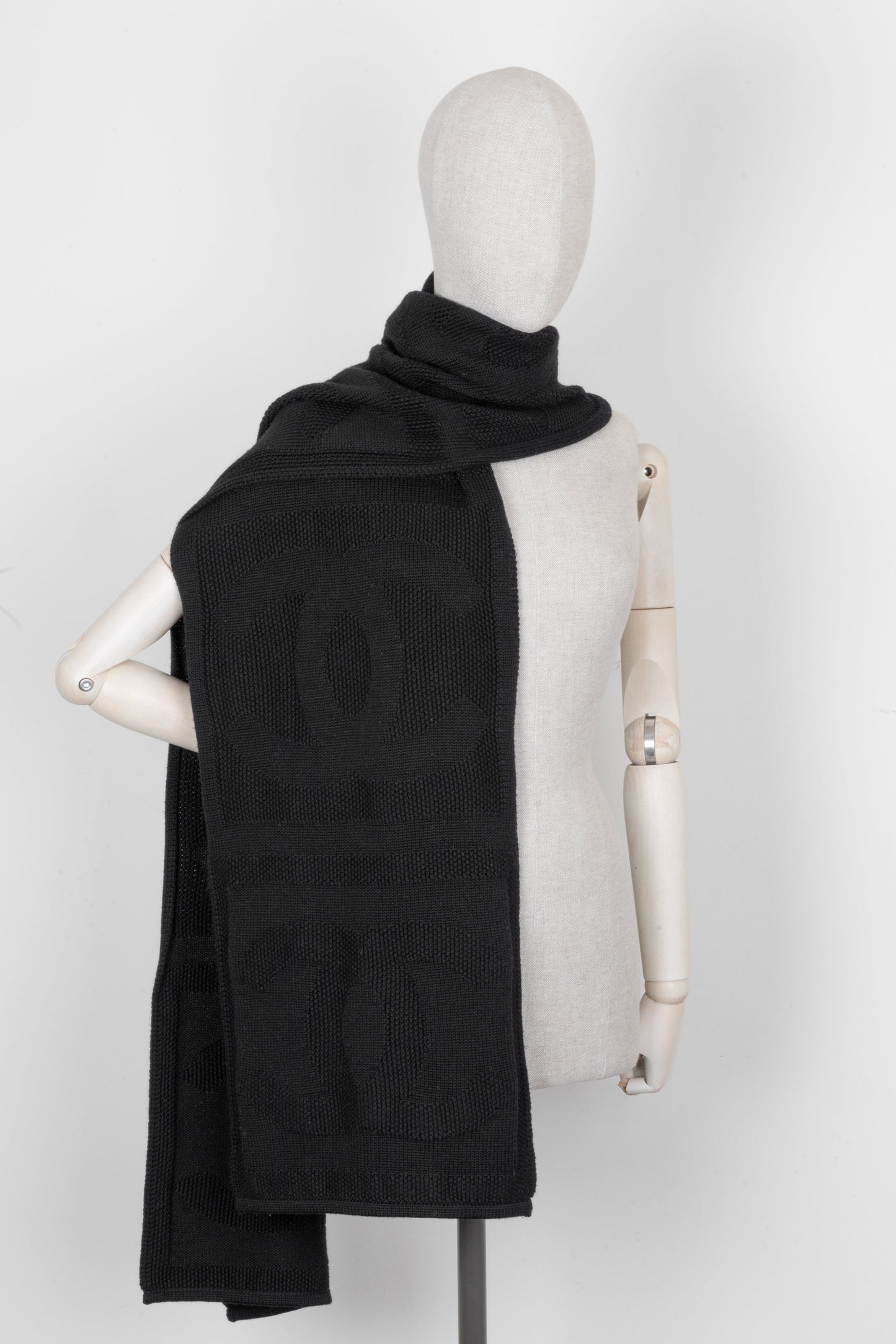CHANEL CC Knit Scarf Wool Black