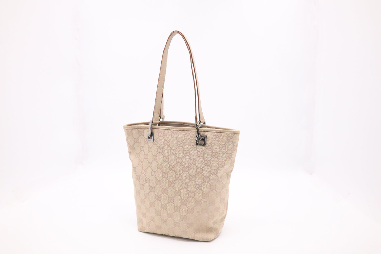 Gucci Bucket Bag in Beige Canvas